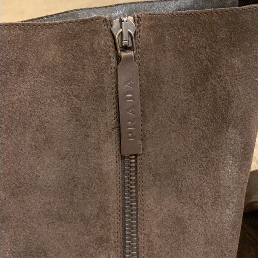 Woman Brown Suede Boots - Picture 6 of 15